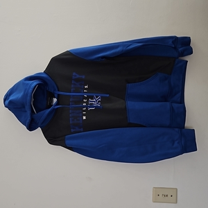 Medium‎ UK Hoodie